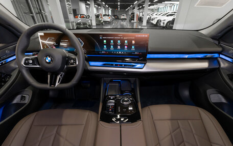 BMW 5 серия, 2025 год, 8 600 000 рублей, 8 фотография