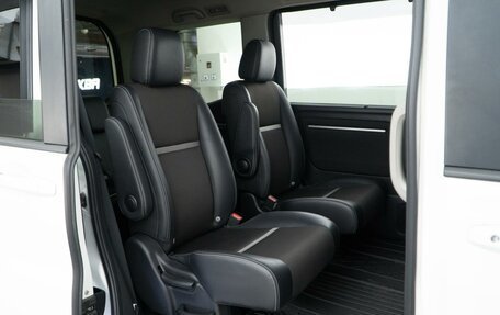 Honda Stepwgn IV, 2021 год, 8 фотография