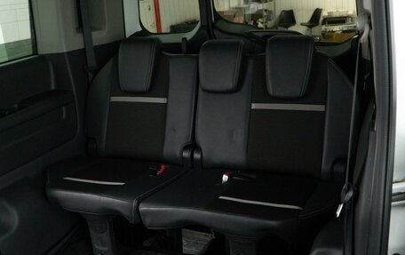 Honda Stepwgn IV, 2021 год, 12 фотография