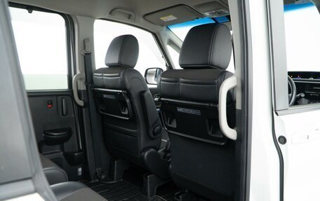 Honda Stepwgn IV, 2021 год, 13 фотография