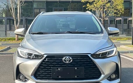 Toyota Yaris XP150 рестайлинг, 2022 год, 1 050 000 рублей, 5 фотография