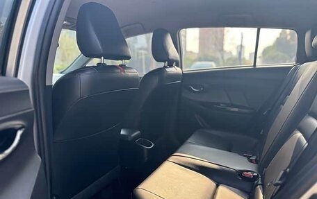 Toyota Yaris XP150 рестайлинг, 2022 год, 1 050 000 рублей, 15 фотография