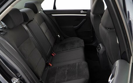 Volkswagen Jetta VI, 2010 год, 679 050 рублей, 7 фотография