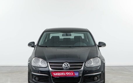 Volkswagen Jetta VI, 2010 год, 679 050 рублей, 3 фотография