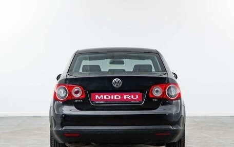 Volkswagen Jetta VI, 2010 год, 679 050 рублей, 4 фотография