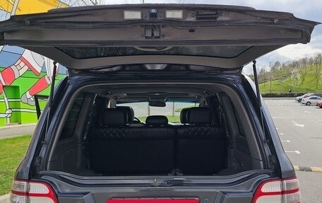 Toyota Land Cruiser 100 рестайлинг 2, 2004 год, 2 580 000 рублей, 12 фотография