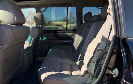 Toyota Land Cruiser 100 рестайлинг 2, 2005 год, 2 370 000 рублей, 19 фотография