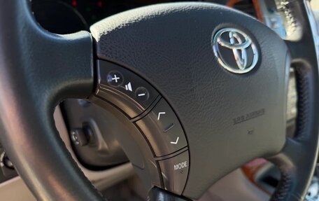 Toyota Land Cruiser 100 рестайлинг 2, 2005 год, 2 370 000 рублей, 18 фотография