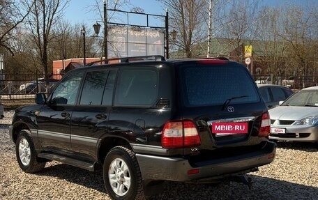 Toyota Land Cruiser 100 рестайлинг 2, 2005 год, 2 370 000 рублей, 7 фотография