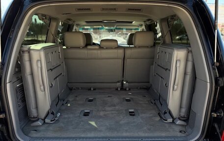 Toyota Land Cruiser 100 рестайлинг 2, 2005 год, 2 370 000 рублей, 21 фотография