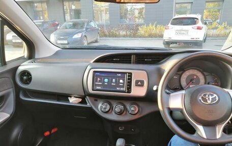 Toyota Vitz, 2015 год, 850 000 рублей, 8 фотография