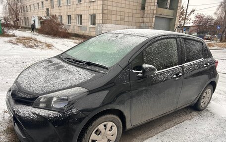 Toyota Vitz, 2015 год, 850 000 рублей, 15 фотография