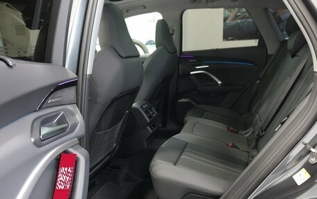 Audi Q5, 2025 год, 8 750 000 рублей, 18 фотография