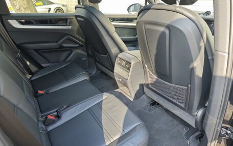 Porsche Cayenne III, 2023 год, 14 690 000 рублей, 20 фотография