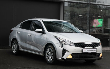 KIA Rio IV, 2021 год, 1 700 000 рублей, 3 фотография