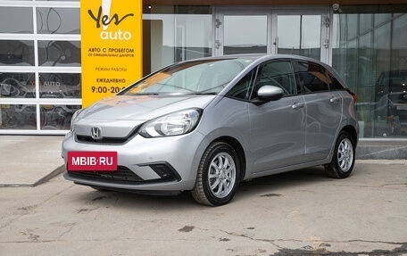 Honda Fit, 2021 год, 1 285 000 рублей, 2 фотография