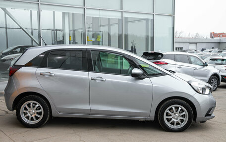 Honda Fit, 2021 год, 1 285 000 рублей, 6 фотография