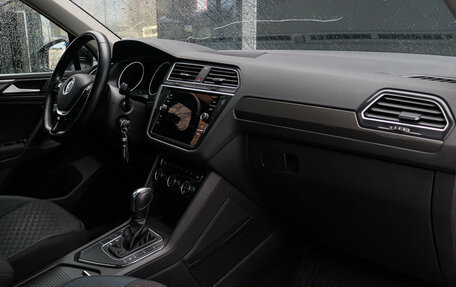 Volkswagen Tiguan II, 2020 год, 2 570 000 рублей, 7 фотография