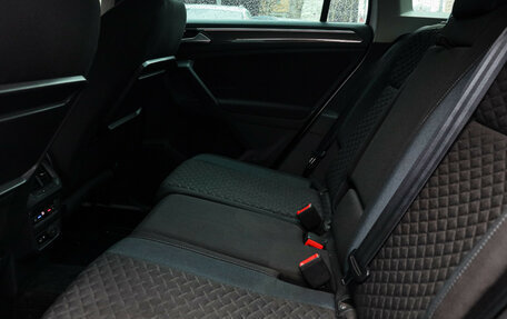 Volkswagen Tiguan II, 2020 год, 2 570 000 рублей, 8 фотография