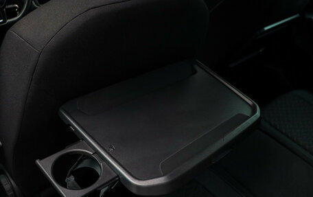 Volkswagen Tiguan II, 2020 год, 2 570 000 рублей, 9 фотография