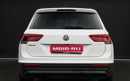 Volkswagen Tiguan II, 2020 год, 2 570 000 рублей, 5 фотография