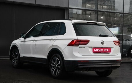 Volkswagen Tiguan II, 2020 год, 2 570 000 рублей, 6 фотография