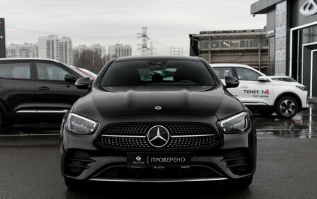 Mercedes-Benz E-Класс, 2021 год, 4 300 000 рублей, 3 фотография