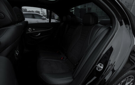 Mercedes-Benz E-Класс, 2021 год, 4 300 000 рублей, 13 фотография