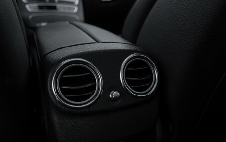 Mercedes-Benz E-Класс, 2021 год, 4 300 000 рублей, 14 фотография