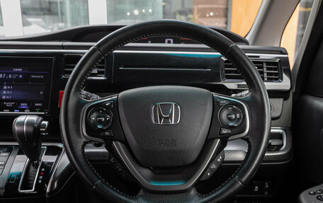 Honda Stepwgn IV, 2017 год, 2 098 000 рублей, 17 фотография