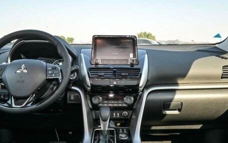 Mitsubishi Eclipse Cross, 2025 год, 2 699 000 рублей, 15 фотография