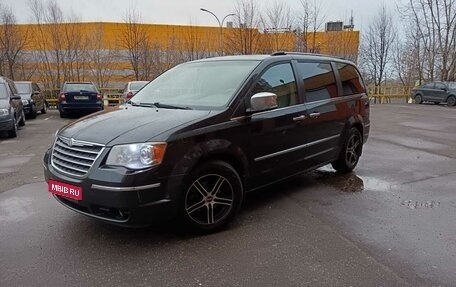 Chrysler Voyager IV, 2008 год, 1 580 000 рублей, 1 фотография