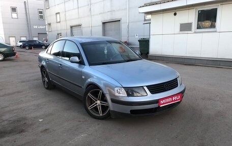 Volkswagen Passat B5+ рестайлинг, 1998 год, 280 000 рублей, 1 фотография