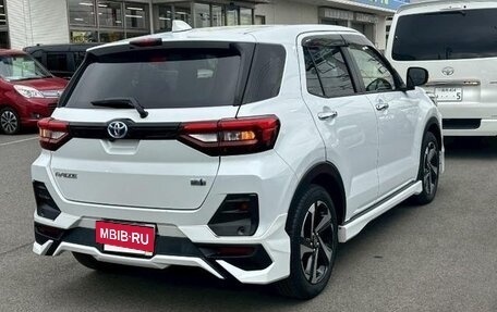 Toyota Raize I, 2023 год, 1 160 999 рублей, 2 фотография