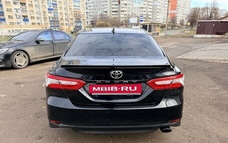 Toyota Camry, 2021 год, 2 999 999 рублей, 5 фотография