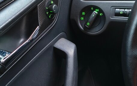 Skoda Rapid I, 2018 год, 1 350 000 рублей, 8 фотография