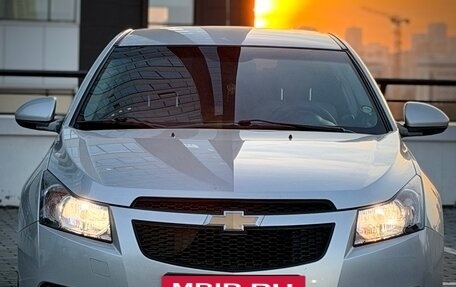 Chevrolet Cruze II, 2012 год, 749 999 рублей, 3 фотография