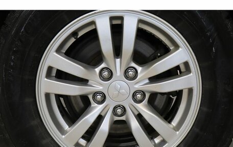 Mitsubishi Outlander III рестайлинг 3, 2020 год, 2 243 000 рублей, 14 фотография