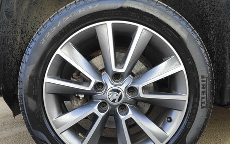 Skoda Yeti I рестайлинг, 2016 год, 1 389 000 рублей, 18 фотография