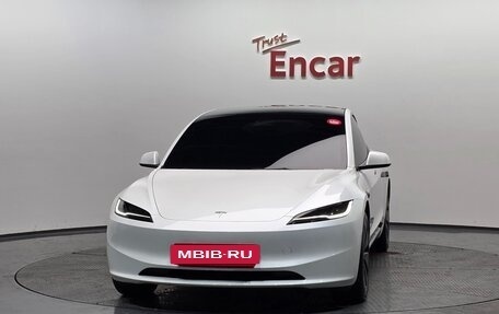 Tesla Model 3 I, 2025 год, 7 300 000 рублей, 3 фотография
