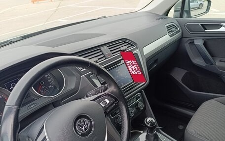 Volkswagen Tiguan II, 2017 год, 1 950 000 рублей, 10 фотография