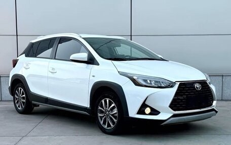 Toyota Yaris XP150 рестайлинг, 2023 год, 1 360 000 рублей, 1 фотография