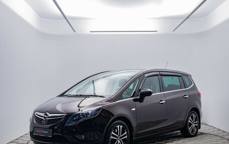 Opel Zafira C рестайлинг, 2013 год, 1 350 000 рублей, 1 фотография