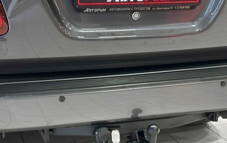 Toyota Land Cruiser 100 рестайлинг 2, 2006 год, 2 387 000 рублей, 9 фотография