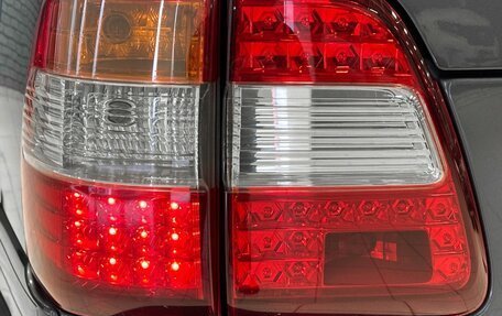 Toyota Land Cruiser 100 рестайлинг 2, 2006 год, 2 387 000 рублей, 10 фотография