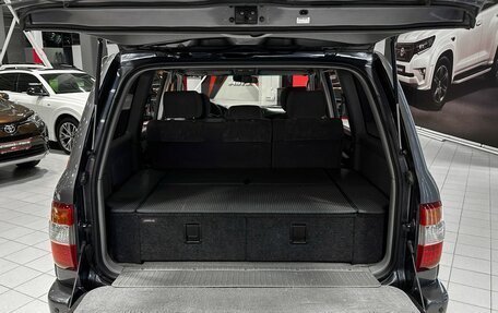 Toyota Land Cruiser 100 рестайлинг 2, 2006 год, 2 387 000 рублей, 14 фотография