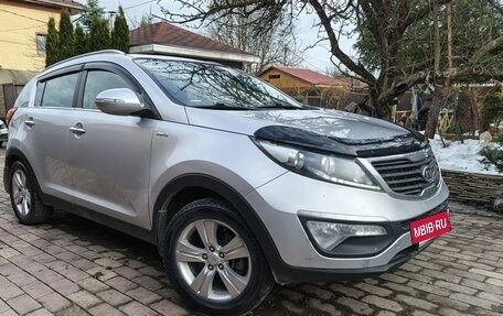 KIA Sportage III, 2011 год, 865 000 рублей, 2 фотография