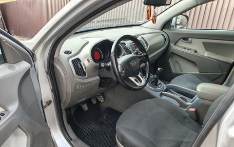 KIA Sportage III, 2011 год, 865 000 рублей, 10 фотография