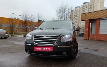Chrysler Voyager IV, 2008 год, 1 580 000 рублей, 7 фотография