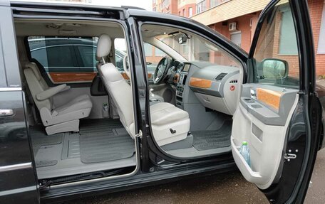 Chrysler Voyager IV, 2008 год, 1 580 000 рублей, 19 фотография